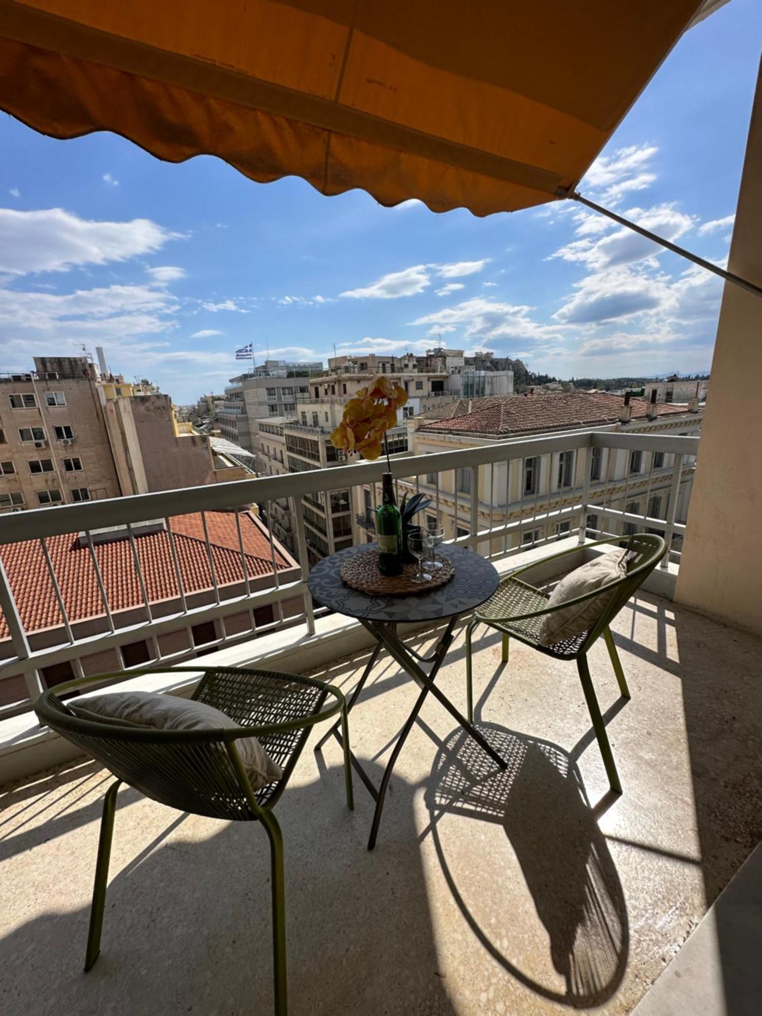 2 Bd Apt In Syntagma With Acropolis View Athens Exterior photo